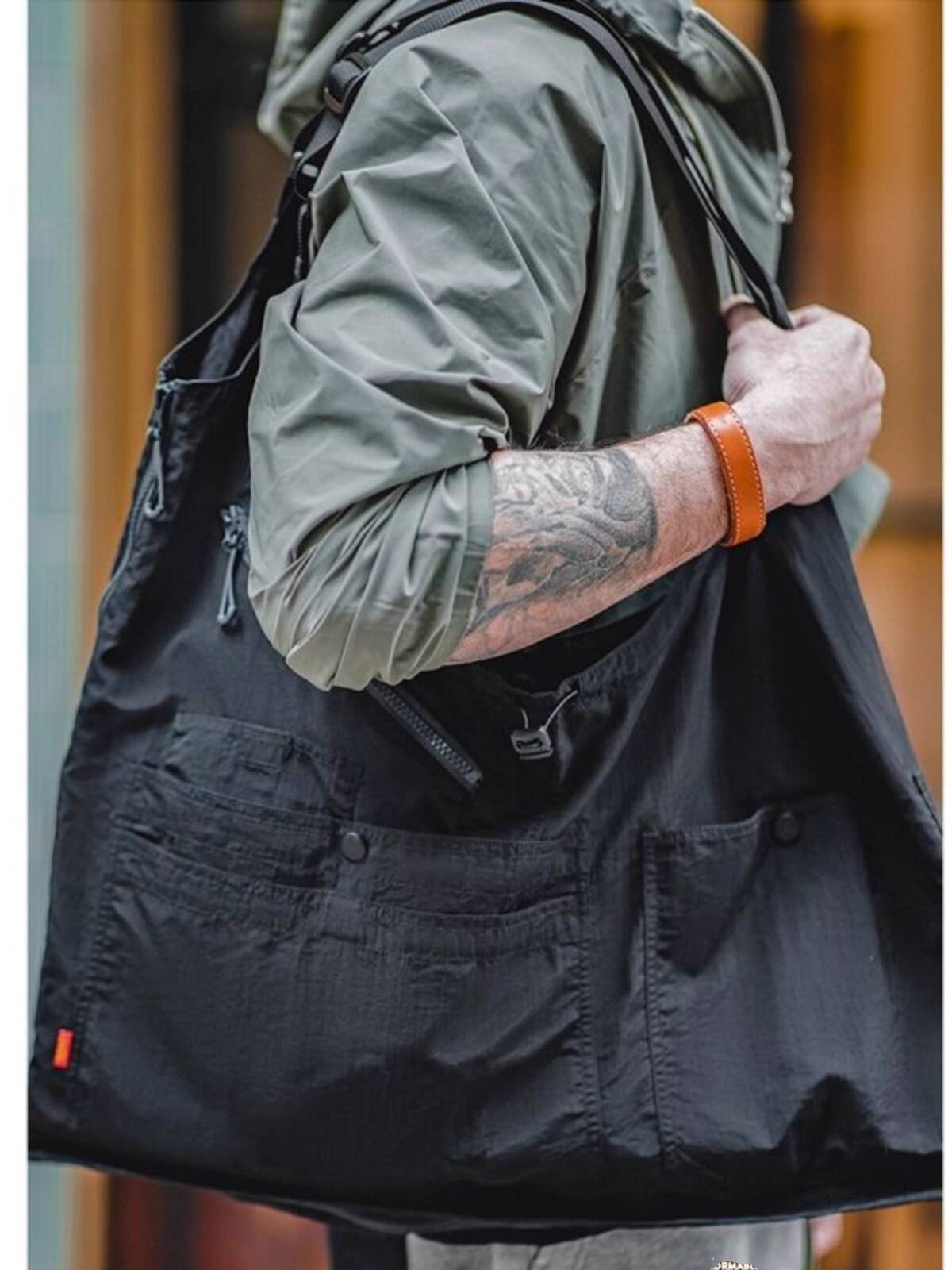 Gilet Cargo Funzionale Retrò d - Retro Gaming Jacket recensione e prezzo